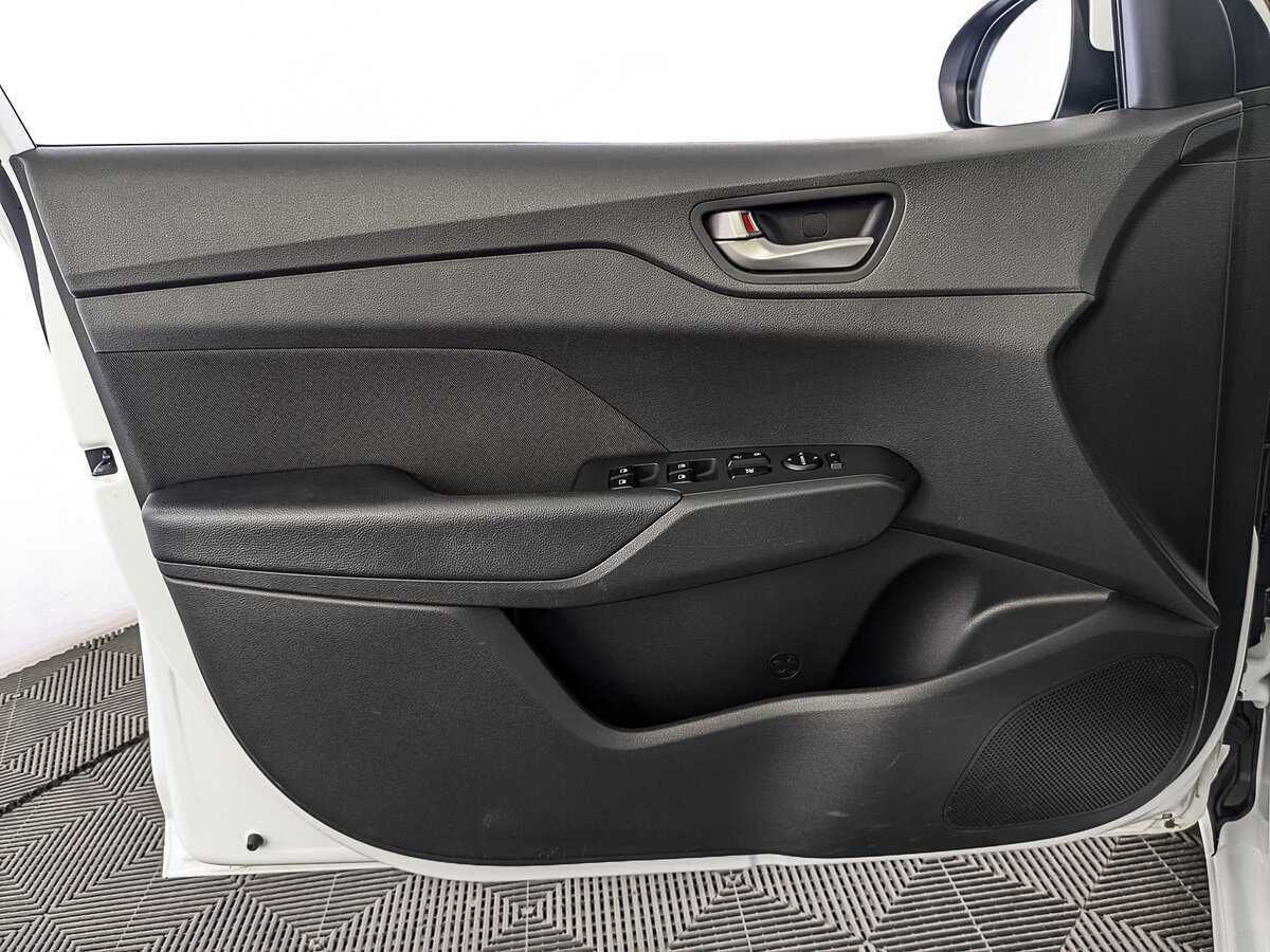 Б/У Хендай Солярис 2017 года. Фото: #18