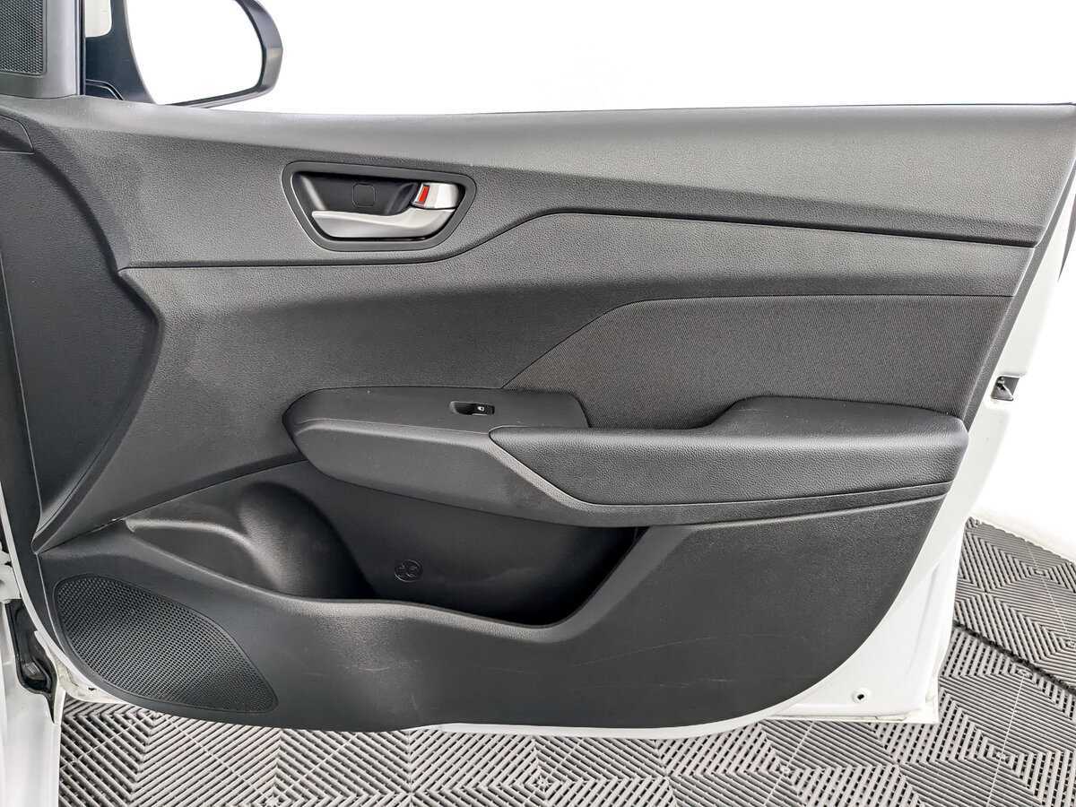 Б/У Хендай Солярис 2019 года. Фото: #23