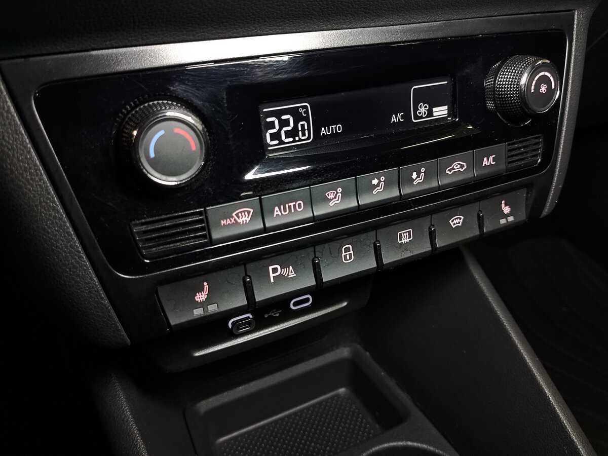 Б/У Фольксваген Поло 2021 года. Фото: #20