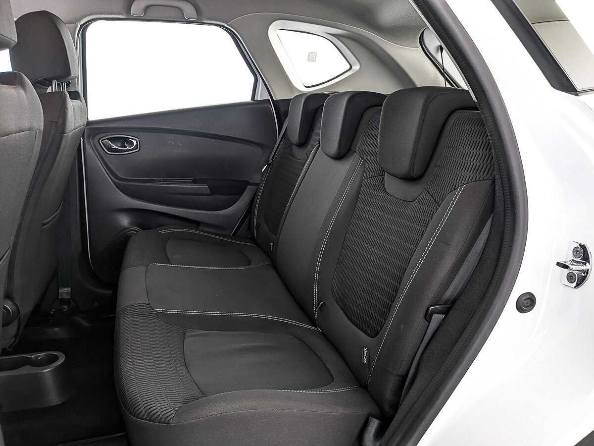 Б/У Рено Каптюр 2019 года. Фото: #15