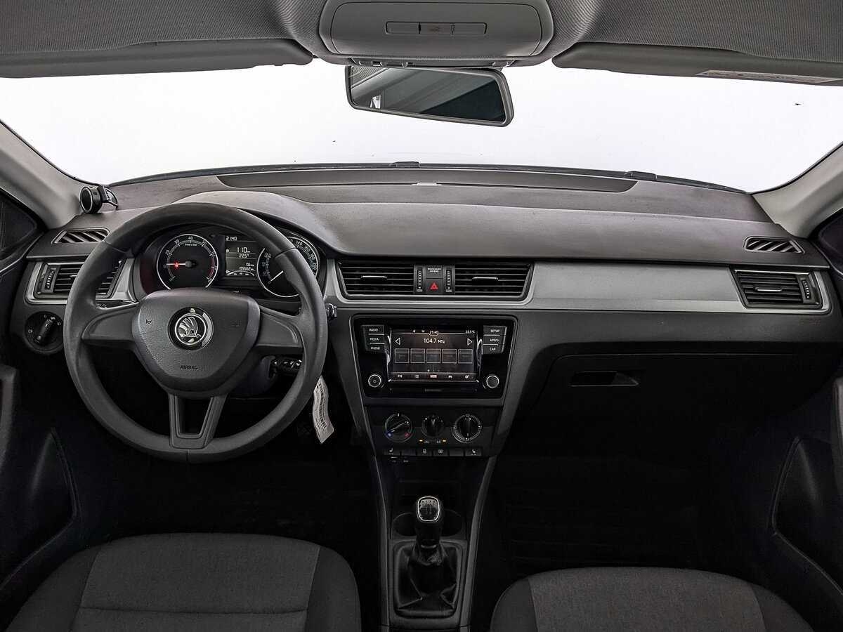 Б/У Шкода Рапид 2017 года. Фото: #12