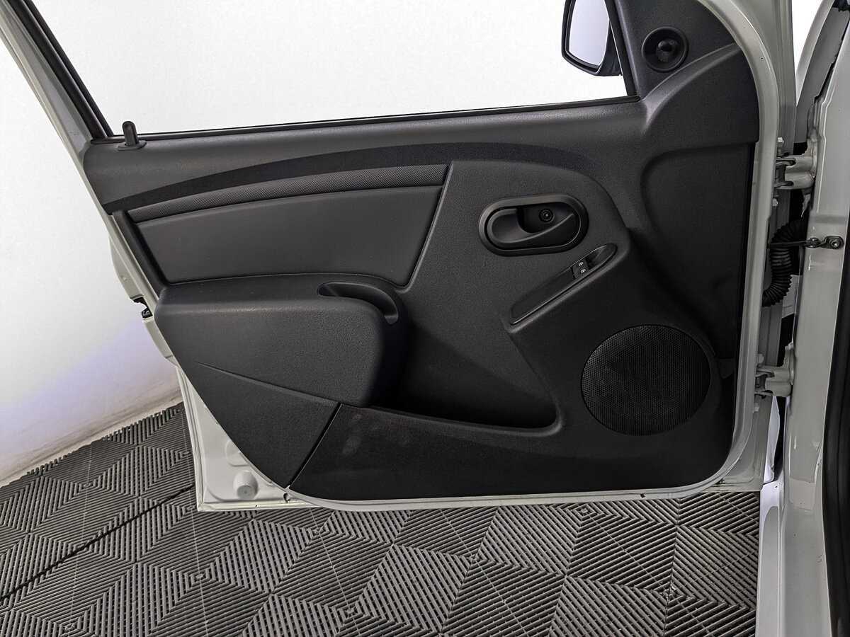 Б/У Лада (ВАЗ) Ларгус 2021 года. Фото: #18