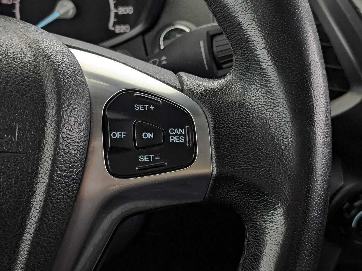 Б/У Форд ЭкоСпорт 2014 года. Фото: #25