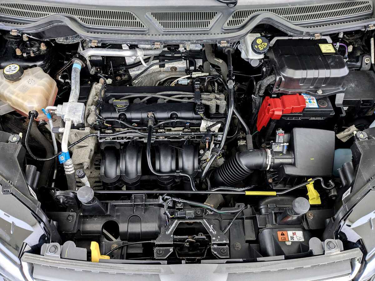 Б/У Форд ЭкоСпорт 2018 года. Фото: #8