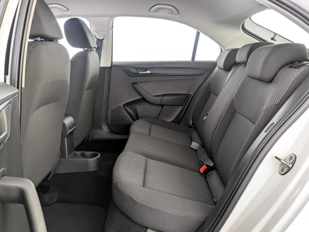 Б/У Фольксваген Поло 2021 года. Фото: #11