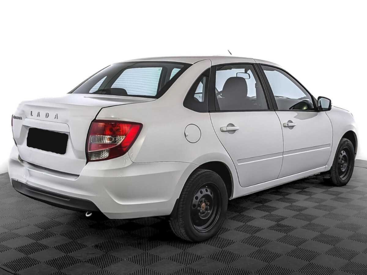 Б/У Лада (ВАЗ) Гранта 2022 года. Фото: #4