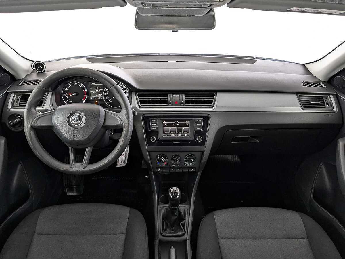 Б/У Шкода Рапид 2017 года. Фото: #11