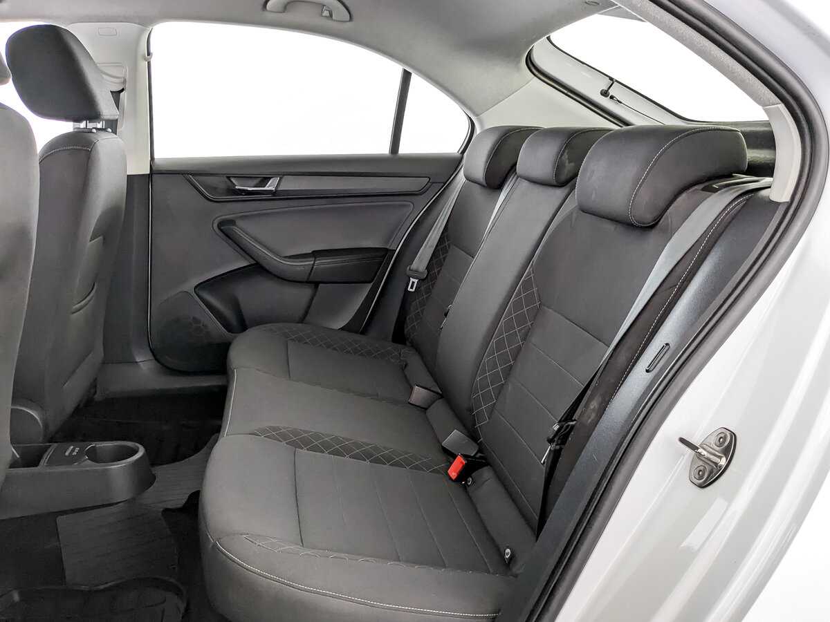 Б/У Шкода Рапид 2020 года. Фото: #11