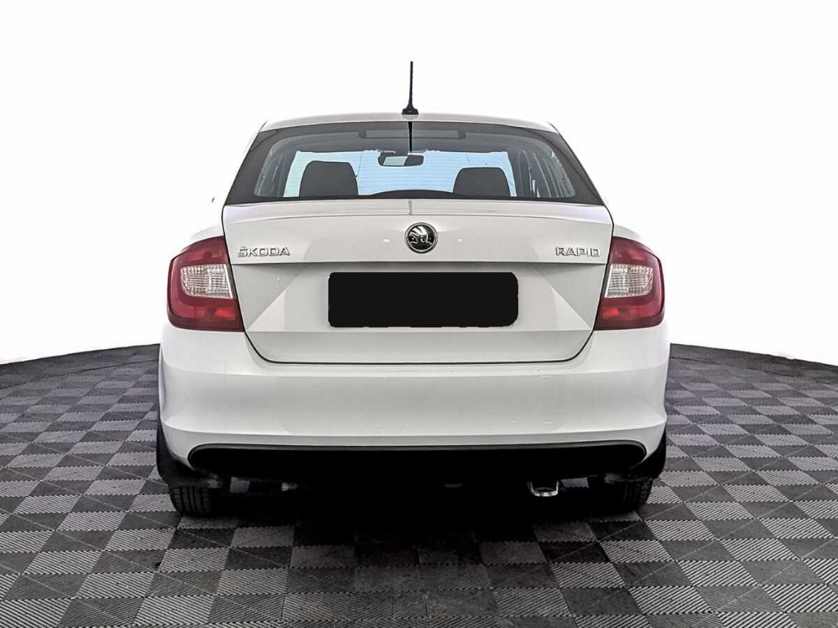 Б/У Шкода Рапид 2019 года. Фото: #5