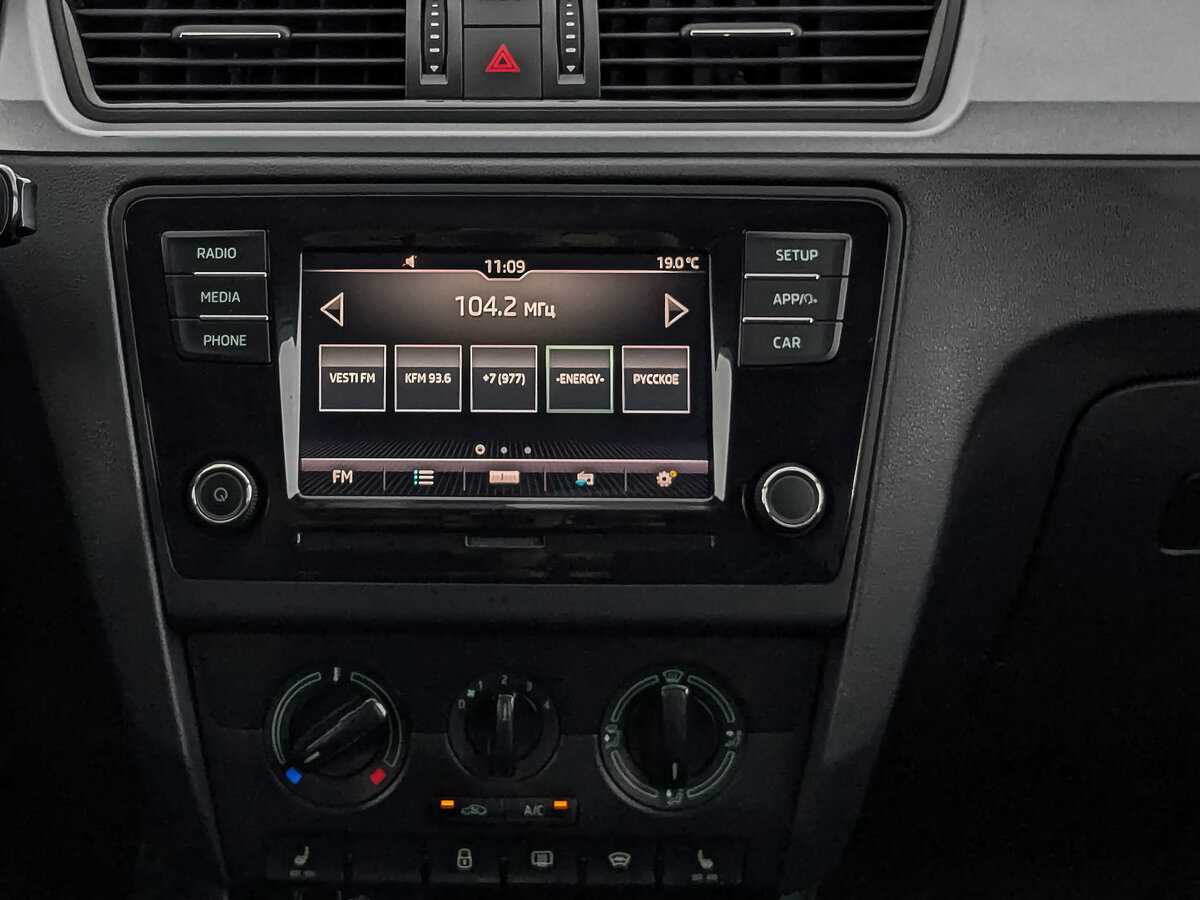 Б/У Шкода Рапид 2019 года. Фото: #16