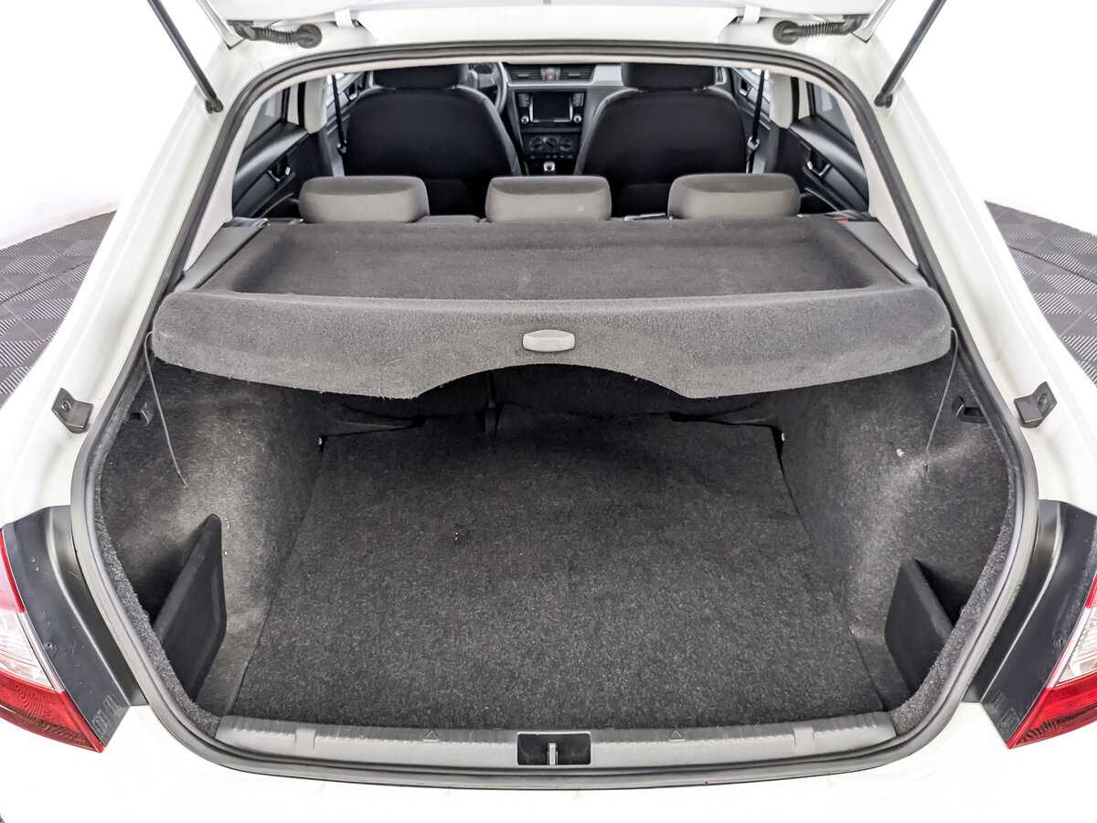 Б/У Шкода Рапид 2019 года. Фото: #9