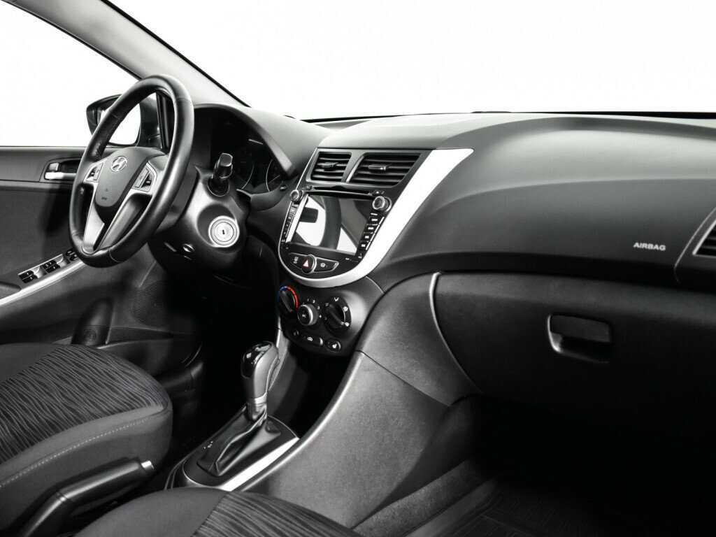 Б/У Хендай Солярис 2014 года. Фото: #8