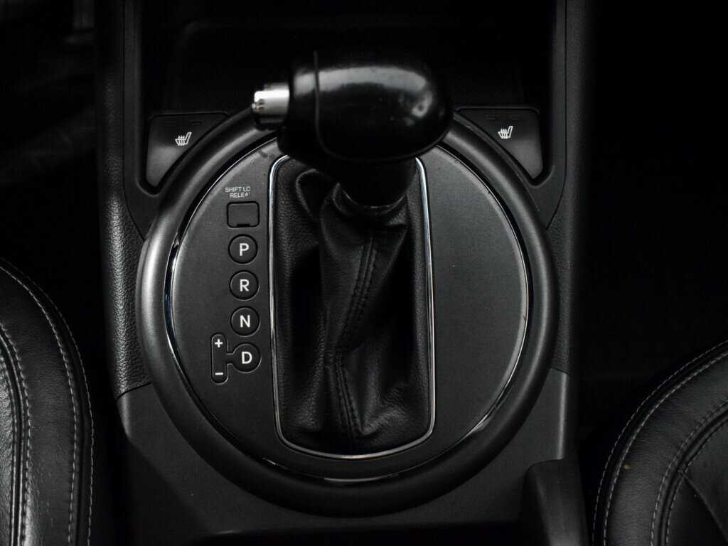 Б/У Киа Спортейдж 2013 года. Фото: #8