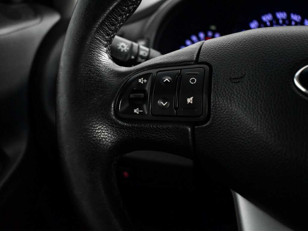 Б/У Киа Спортейдж 2013 года. Фото: #14