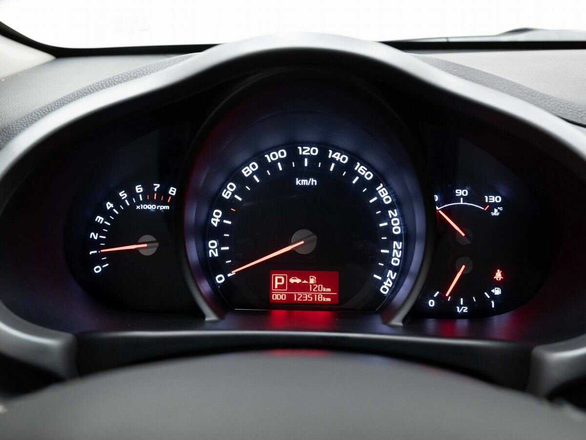 Б/У Киа Спортейдж 2015 года. Фото: #15