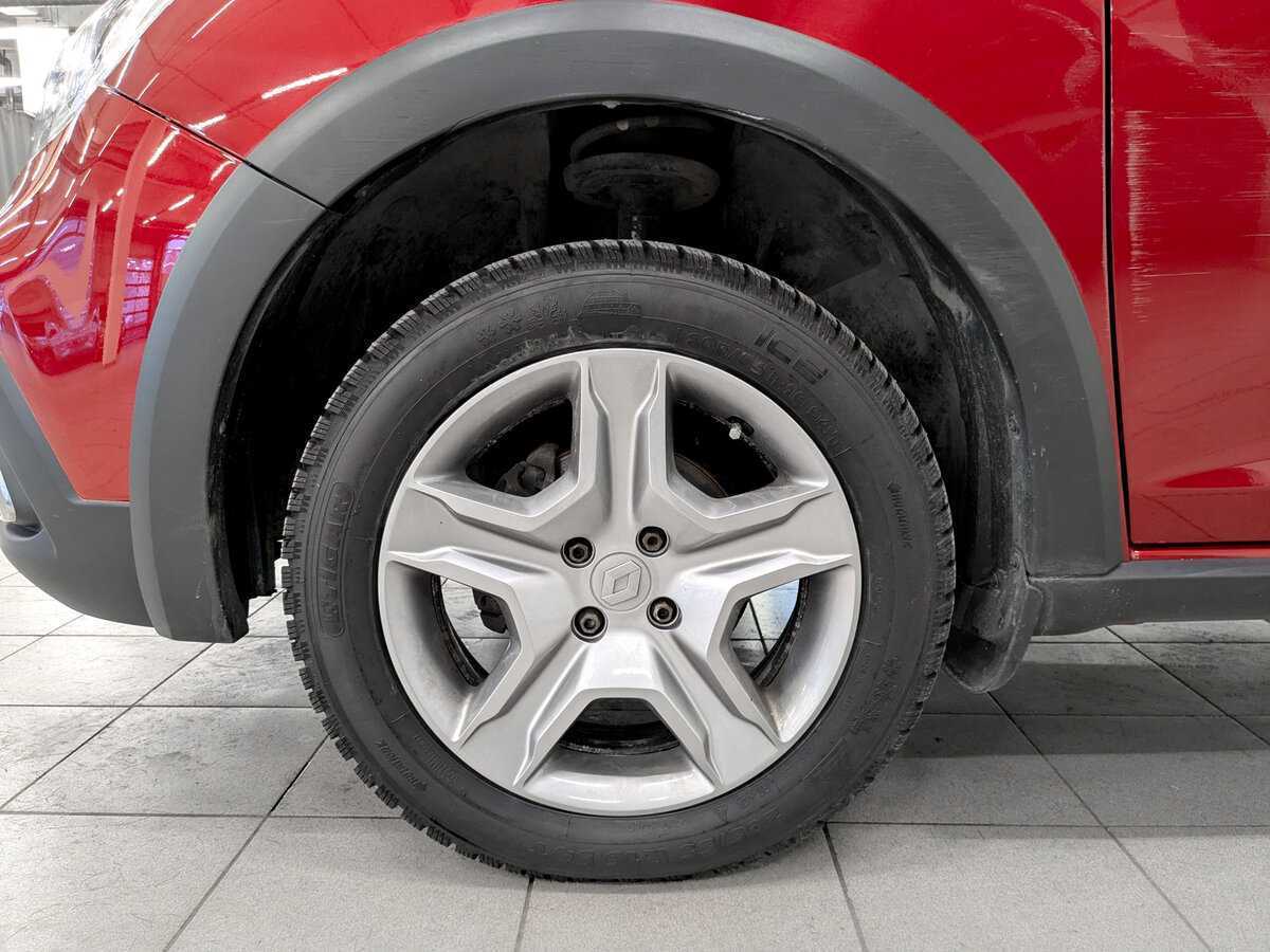 Б/У Рено Логан 2021 года. Фото: #16