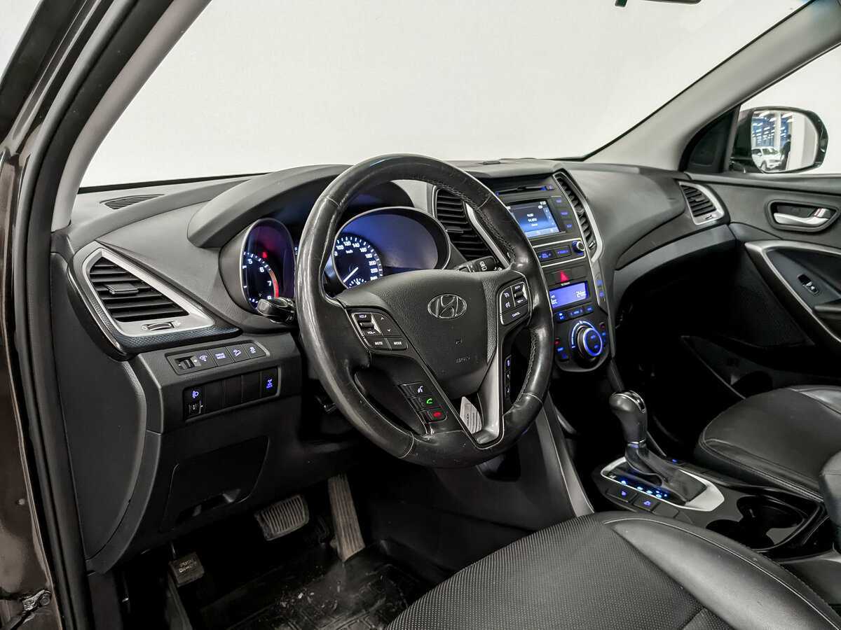 Б/У Хендай Санта Фе 2015 года. Фото: #15