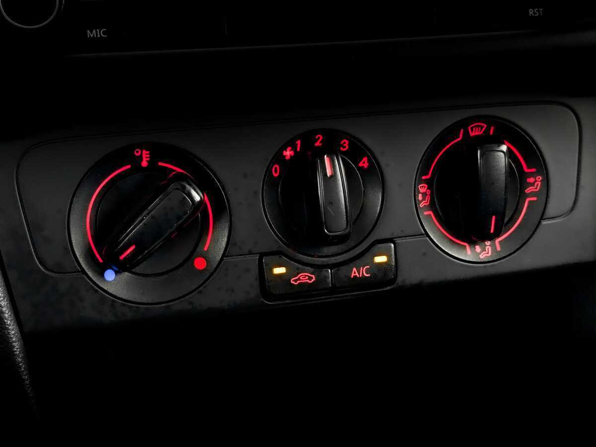 Б/У Фольксваген Поло 2020 года. Фото: #22