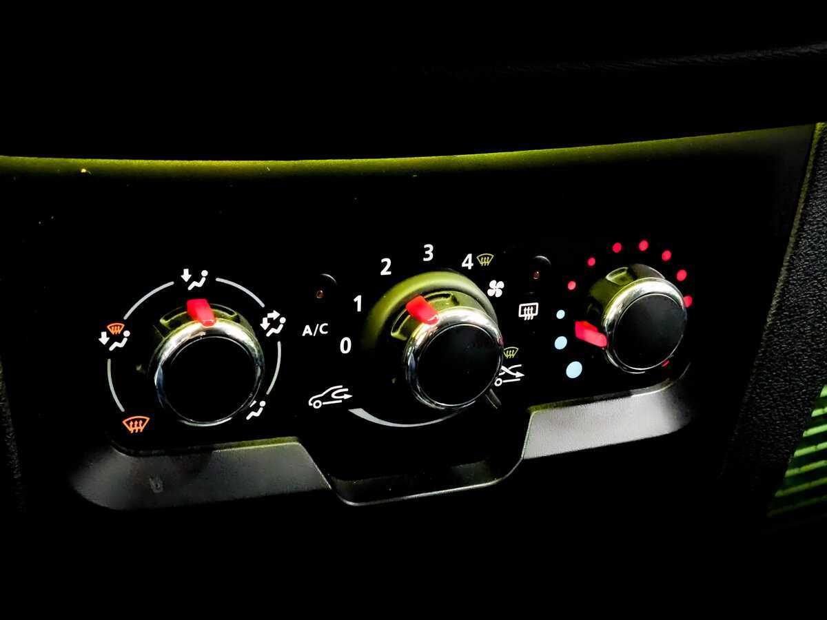 Б/У Лада (ВАЗ) ИКСРЭЙ 2019 года. Фото: #24