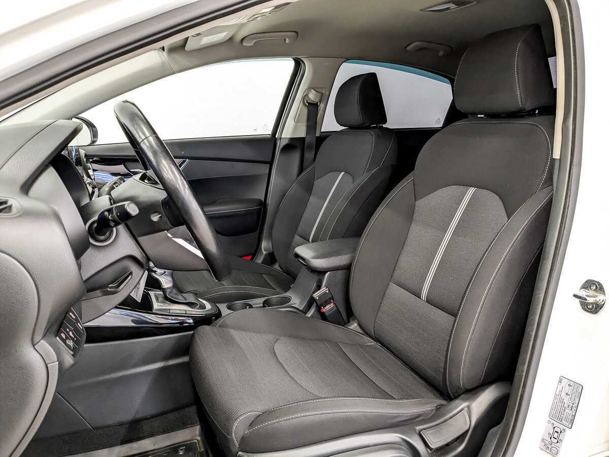 Б/У Киа Церато 2019 года. Фото: #17