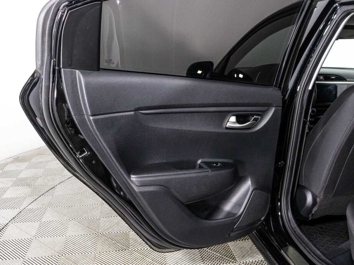 Б/У Киа Рио 2021 года. Фото: #24