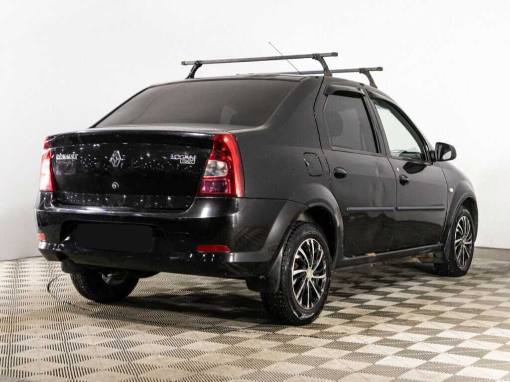 Б/У Рено Логан 2013 года. Фото: #4