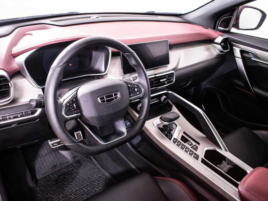 Б/У Джили Кулрэй 2022 года. Фото: #14