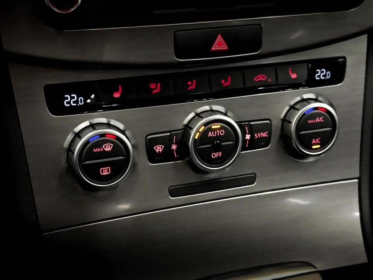 Б/У Фольксваген Пассат 2012 года. Фото: #22