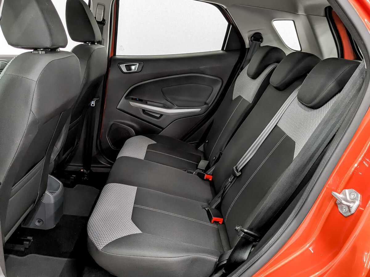 Б/У Форд ЭкоСпорт 2016 года. Фото: #11