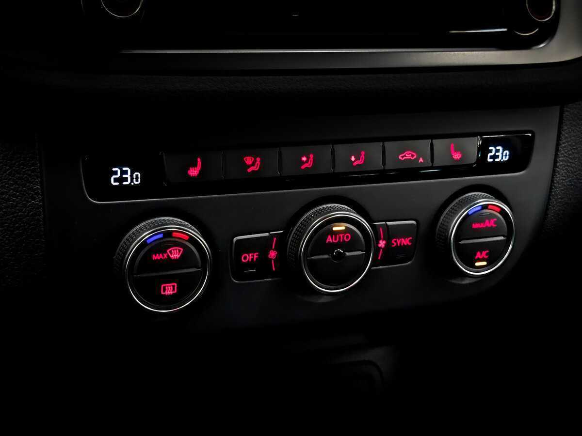 Б/У Фольксваген Тигуан 2016 года. Фото: #23