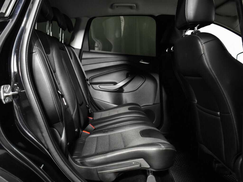 Б/У Форд Куга 2013 года. Фото: #9