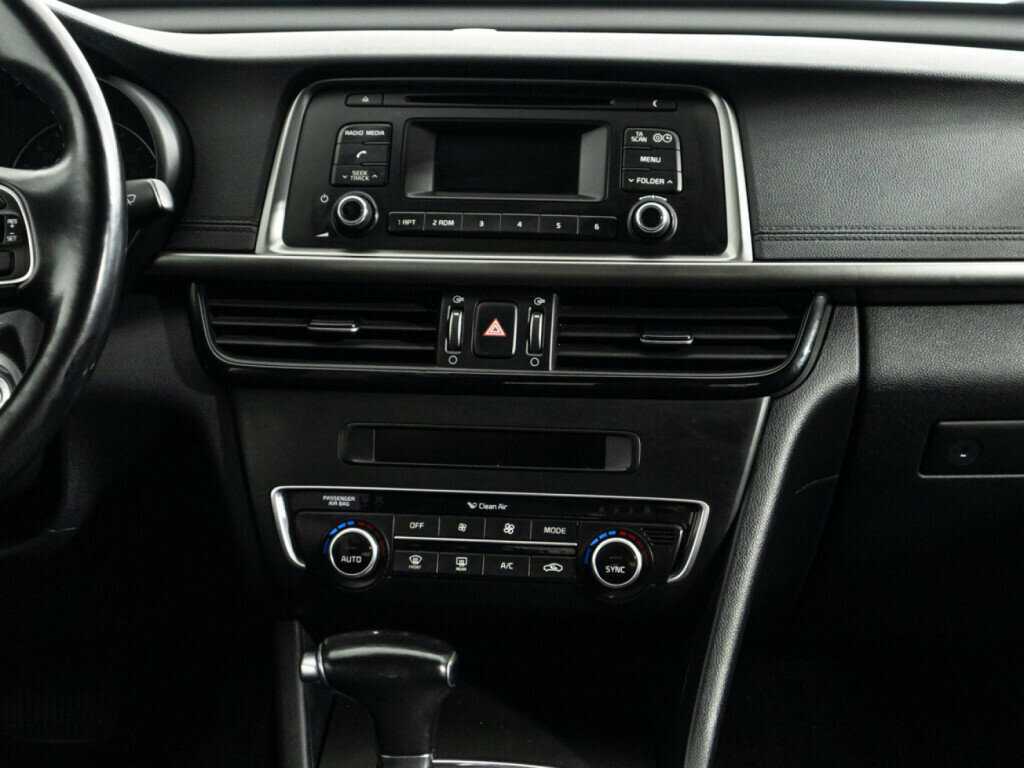 Б/У Киа Оптима 2016 года. Фото: #13