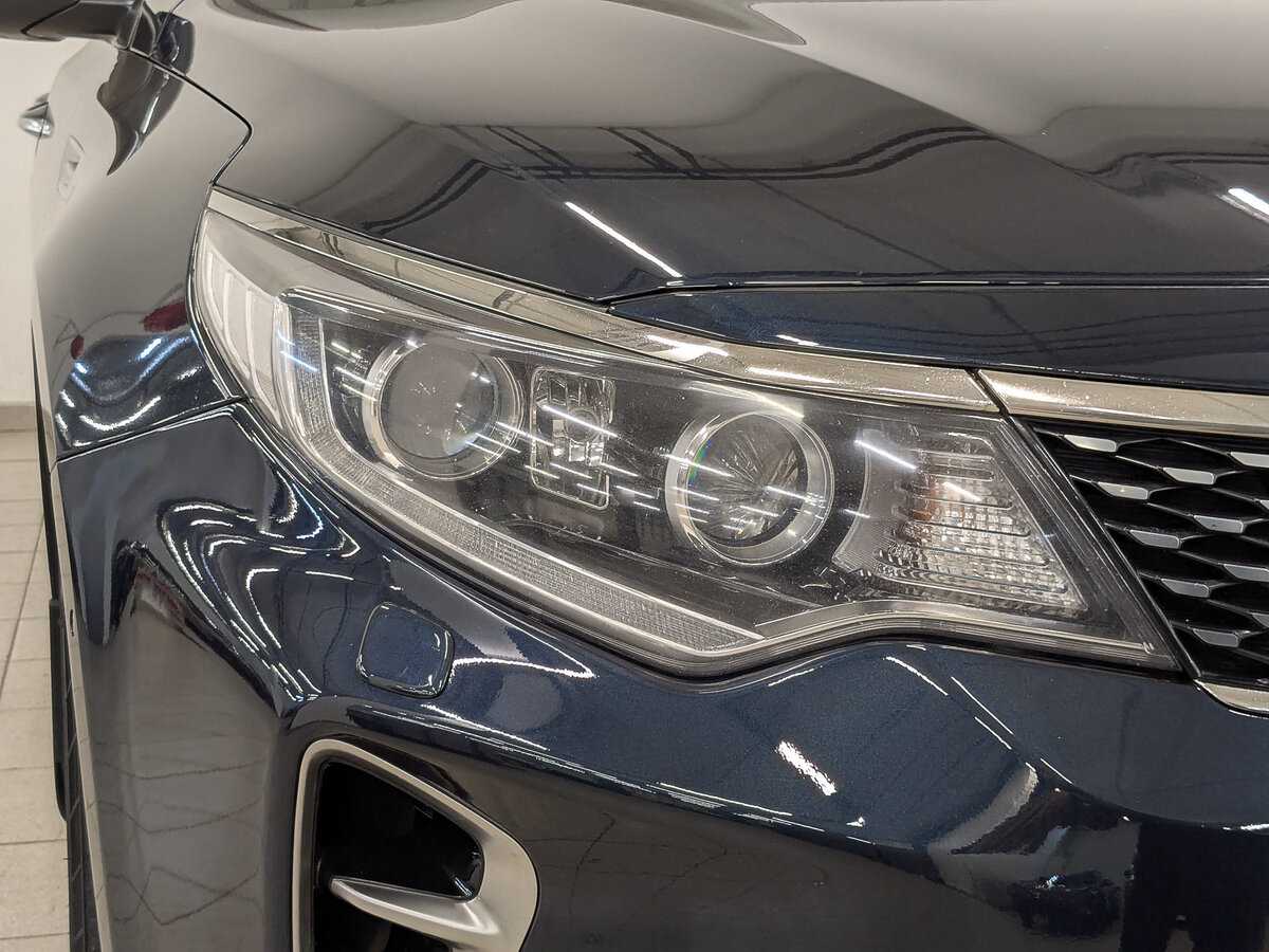 Б/У Киа Оптима 2017 года. Фото: #10