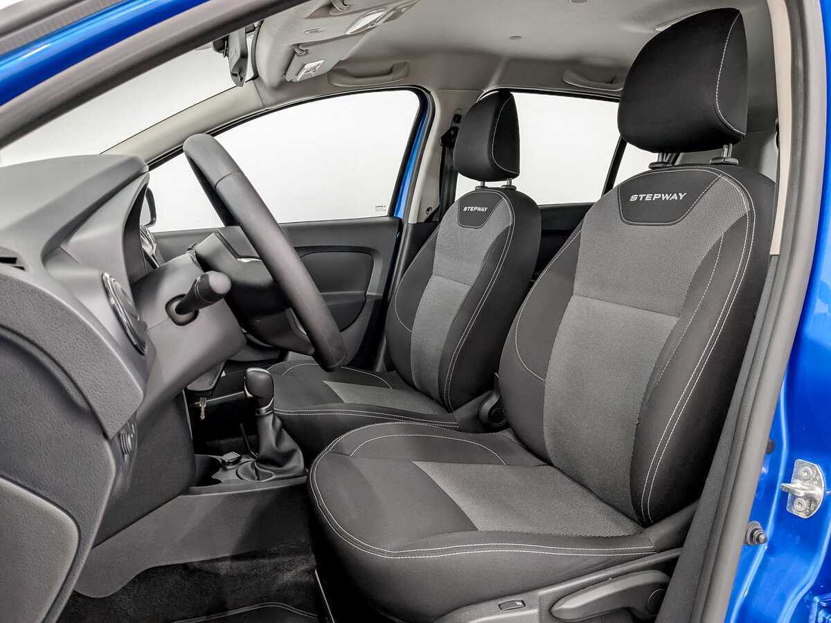 Б/У Рено Сандеро 2021 года. Фото: #17