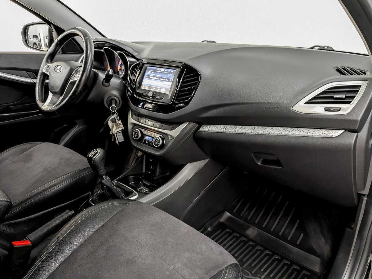 Б/У Лада (ВАЗ) Веста 2019 года. Фото: #10