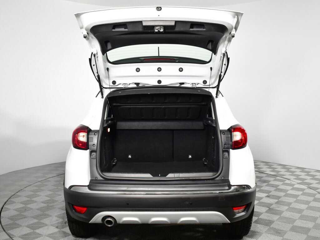 Б/У Рено Каптюр 2020 года. Фото: #14