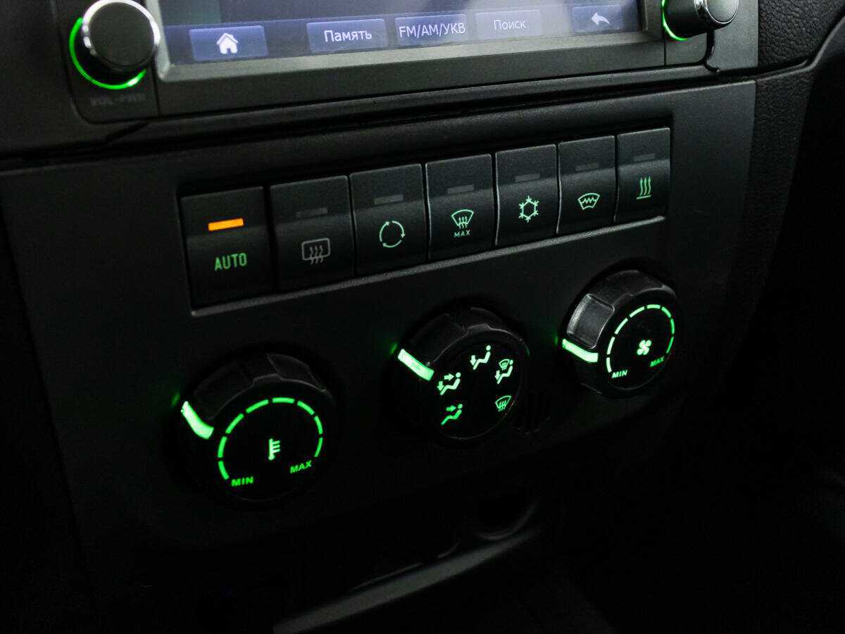 Б/У УАЗ Патриот 2015 года. Фото: #11