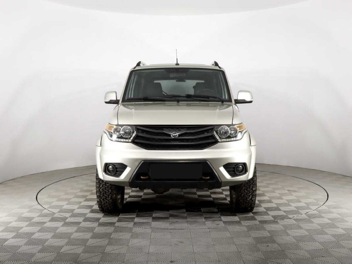 Б/У УАЗ Патриот 2015 года. Фото: #1