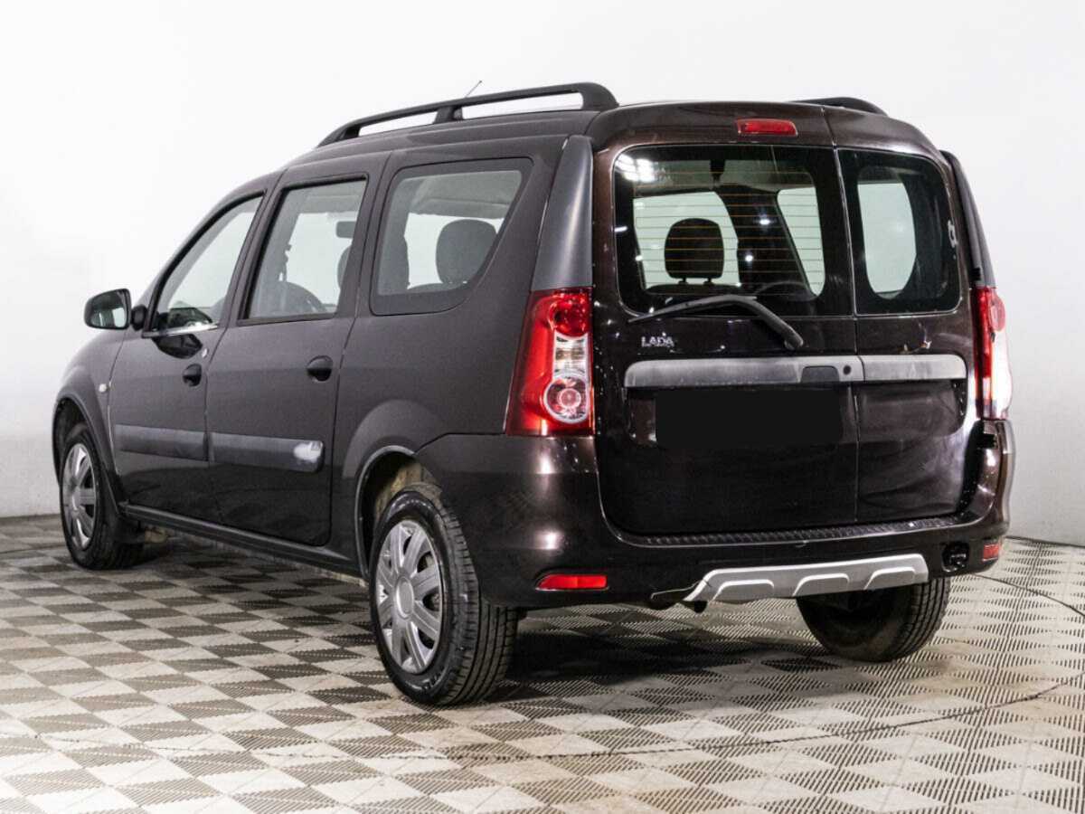 Б/У Лада (ВАЗ) Ларгус 2016 года. Фото: #6