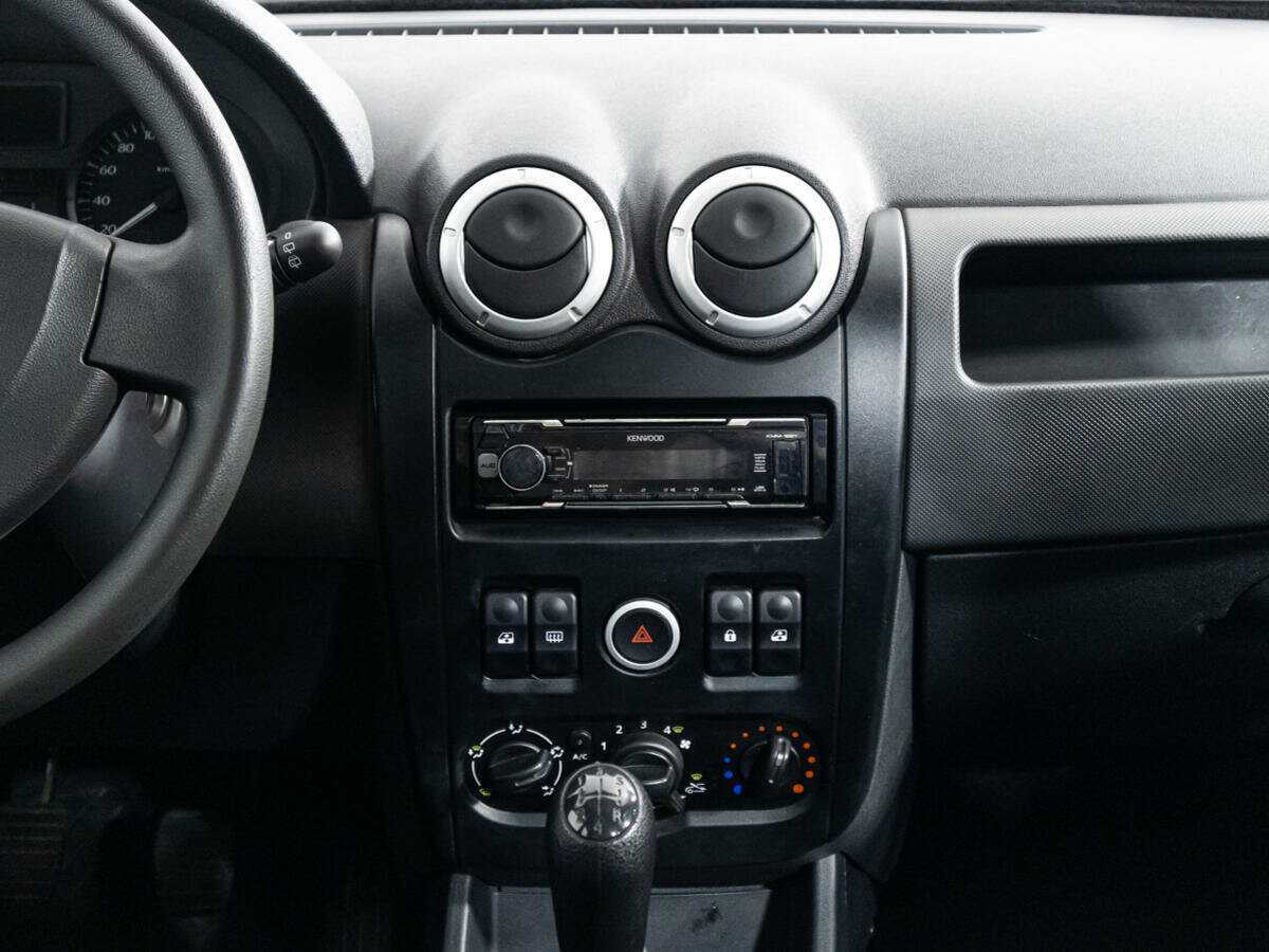 Б/У Лада (ВАЗ) Ларгус 2016 года. Фото: #13