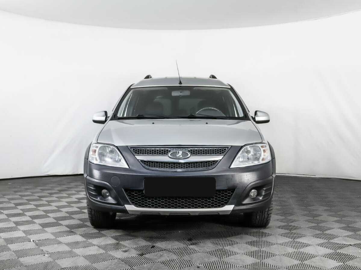 Б/У Лада (ВАЗ) Ларгус 2015 года. Фото: #1