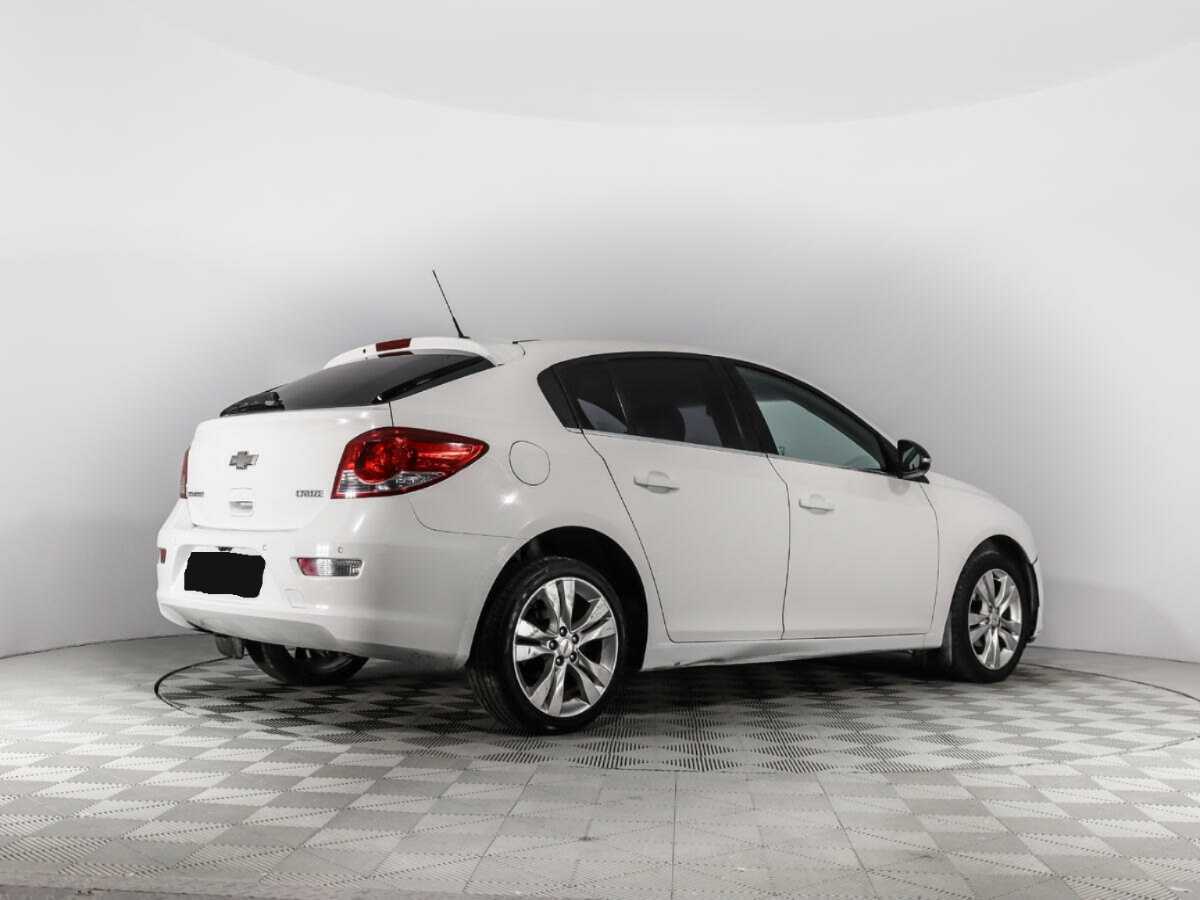 Б/У Шевроле Круз 2013 года. Фото: #4