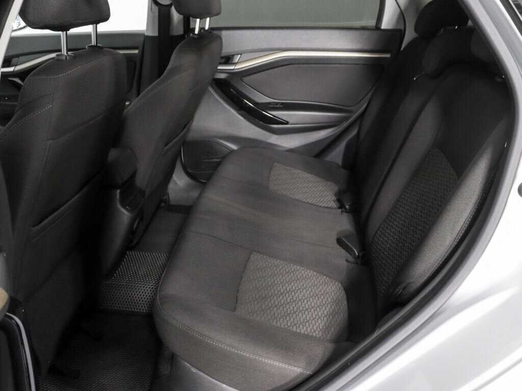 Б/У Лада (ВАЗ) Веста 2018 года. Фото: #7