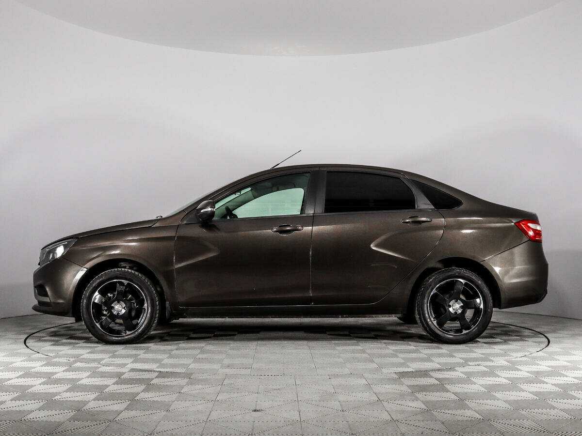 Б/У Лада (ВАЗ) Веста 2017 года. Фото: #7