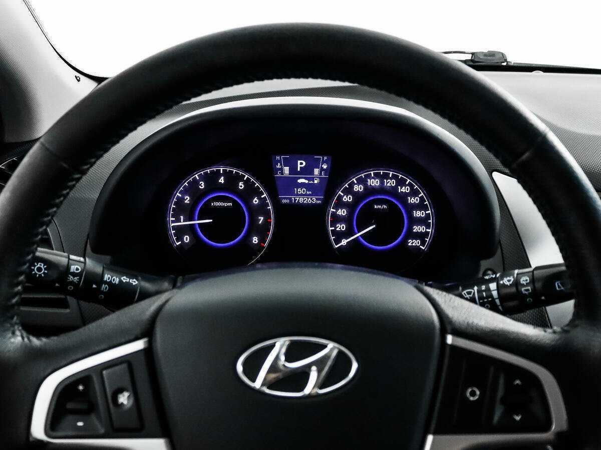 Б/У Хендай Солярис 2012 года. Фото: #14