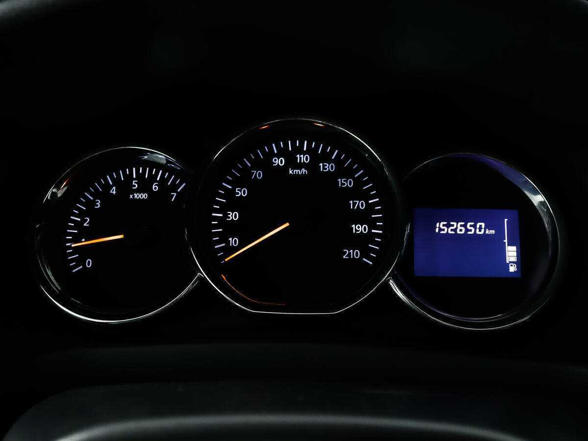 Б/У Рено Сандеро 2017 года. Фото: #9