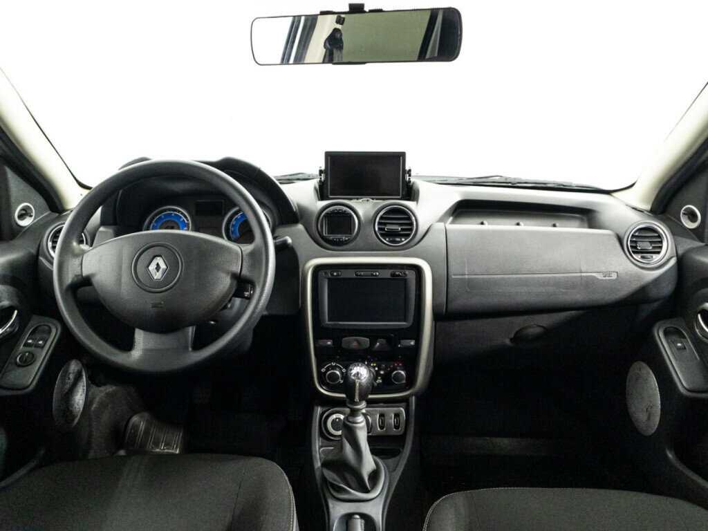 Б/У Рено Дастер 2014 года. Фото: #12