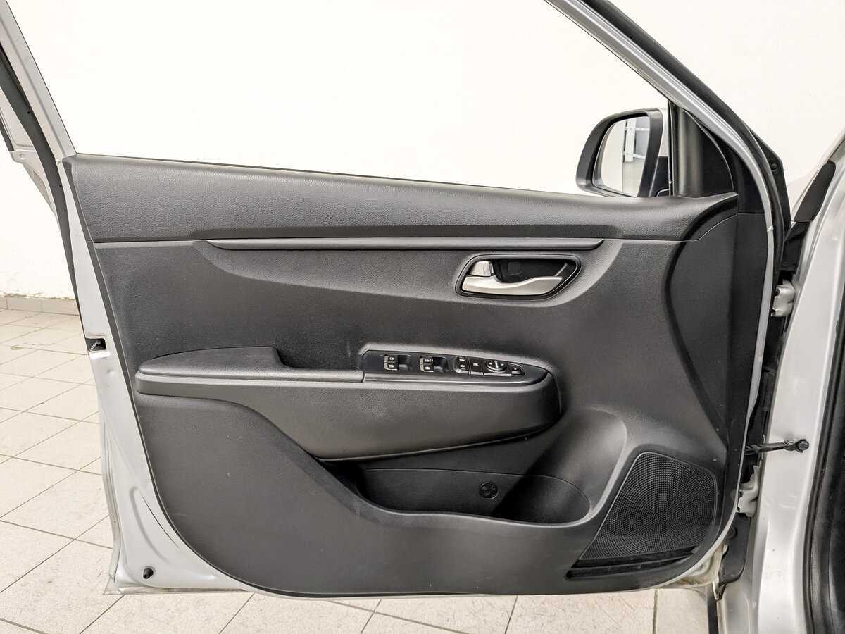 Б/У Киа Рио 2020 года. Фото: #18