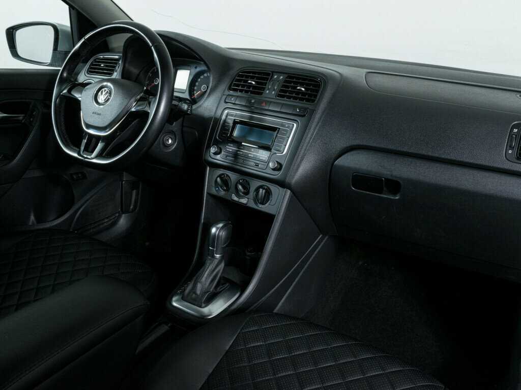 Б/У Фольксваген Поло 2016 года. Фото: #7