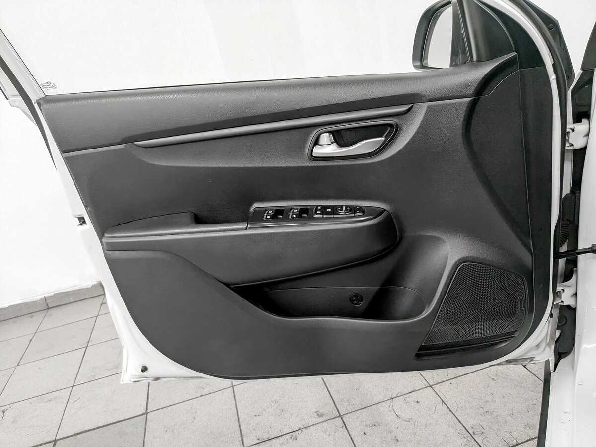 Б/У Киа Рио 2020 года. Фото: #18